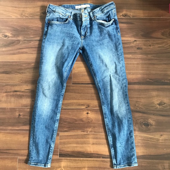 ASOS distressed denim jeans size 28. EUC. Petite. - Picture 1 of 4